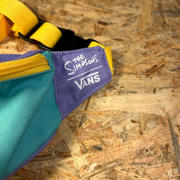 Vans x Simpsons Fanny Pack Lisa For President Collab - Picture 4 of 8